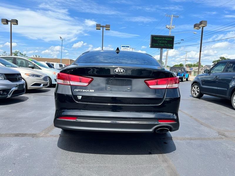 Kia Optima LX 2017
