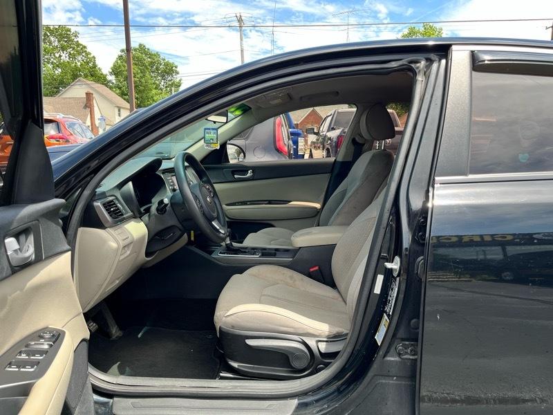 Kia Optima LX 2017