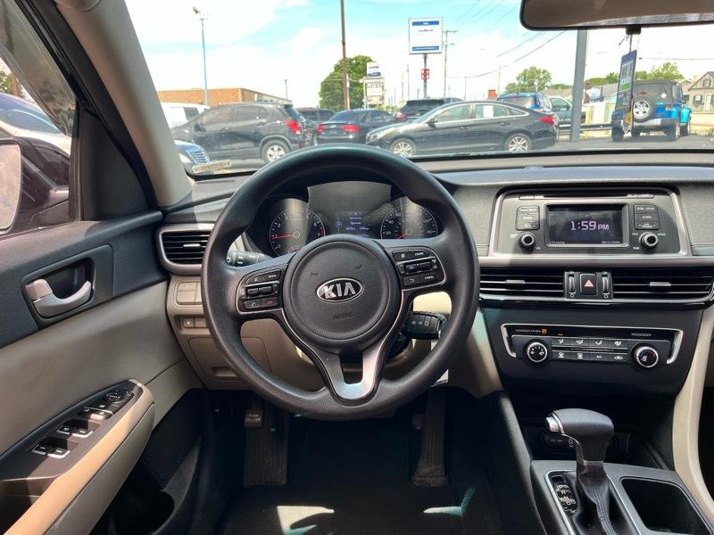 Kia Optima LX 2017