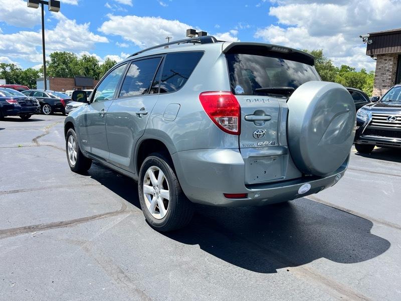 Toyota RAV4 Limited I4 2WD 2007