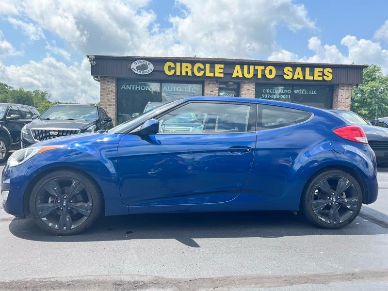 Hyundai Veloster Base 6MT 2017