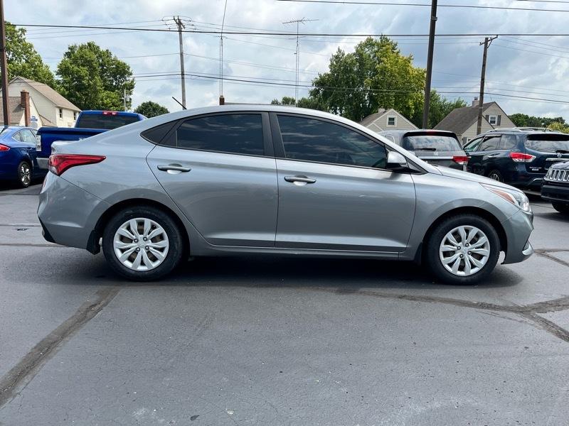 Hyundai Accent SE 4-Door 6A 2021