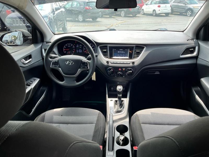 Hyundai Accent SE 4-Door 6A 2021