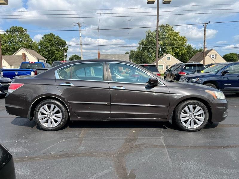 Honda Accord EX-L V-6 Sedan AT 2011
