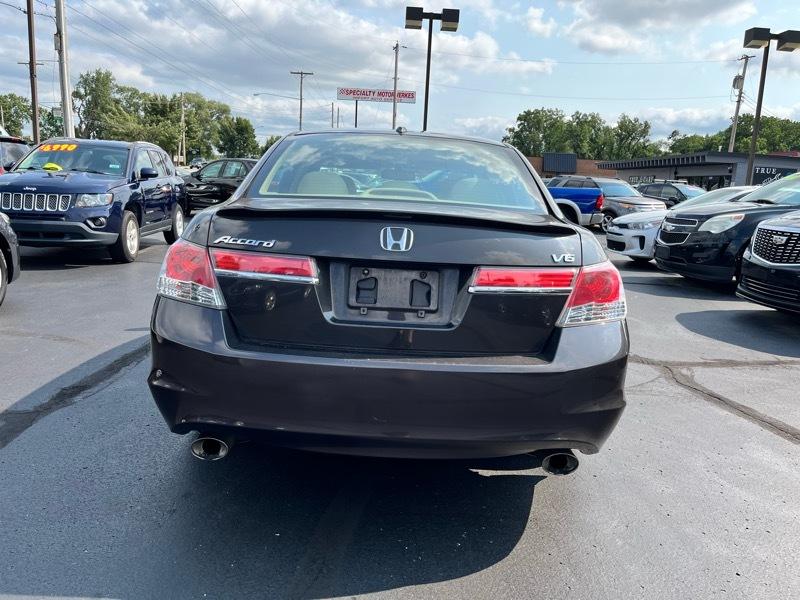 Honda Accord EX-L V-6 Sedan AT 2011