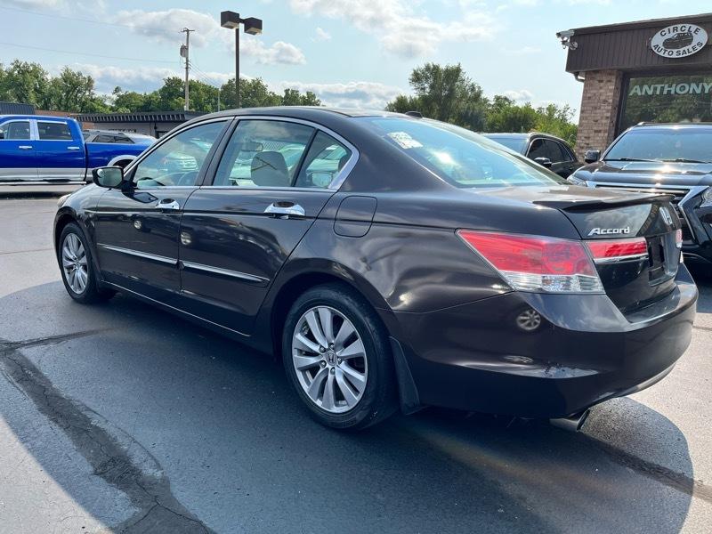 Honda Accord EX-L V-6 Sedan AT 2011