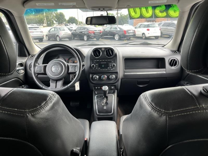 Jeep Patriot Latitude 2WD 2015