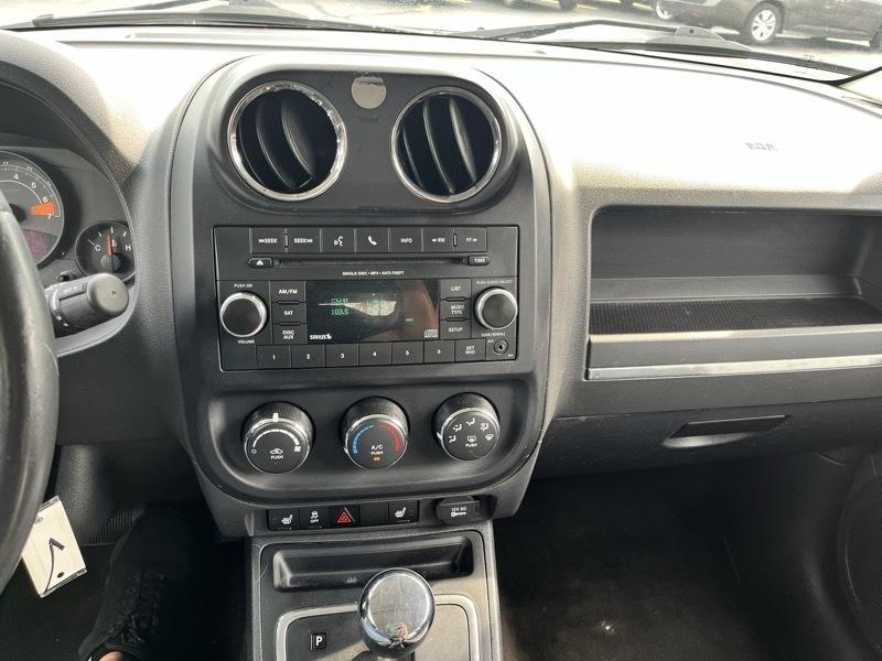 Jeep Patriot Latitude 2WD 2015
