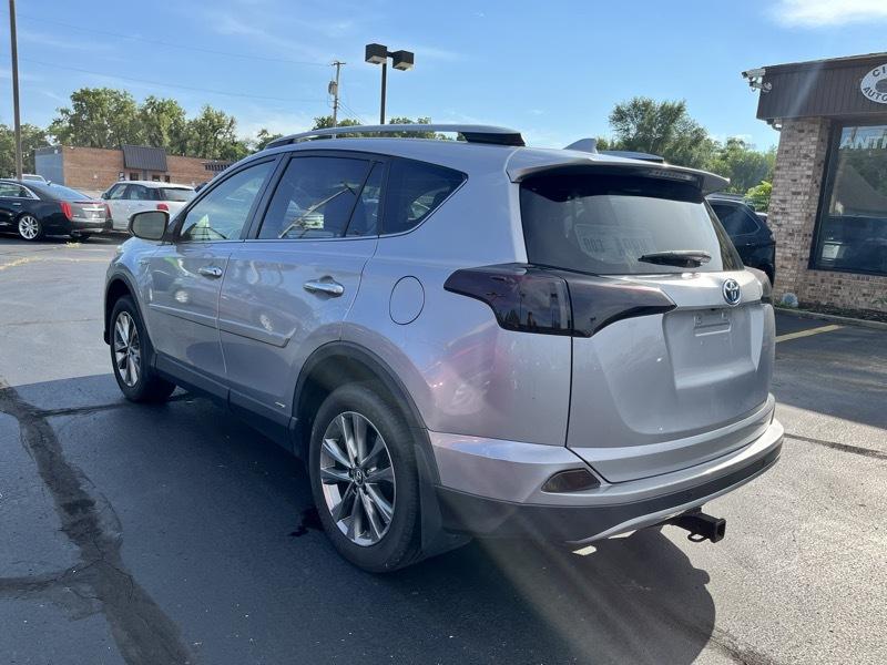 Toyota RAV4 Hybrid Limited 2017