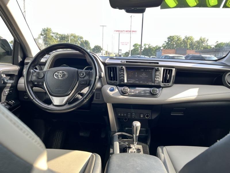 Toyota RAV4 Hybrid Limited 2017