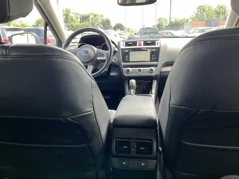 Subaru Outback 2.5i Limited 2015