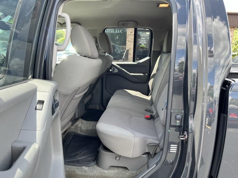 Nissan Frontier SL Crew Cab 4WD LWB 2014