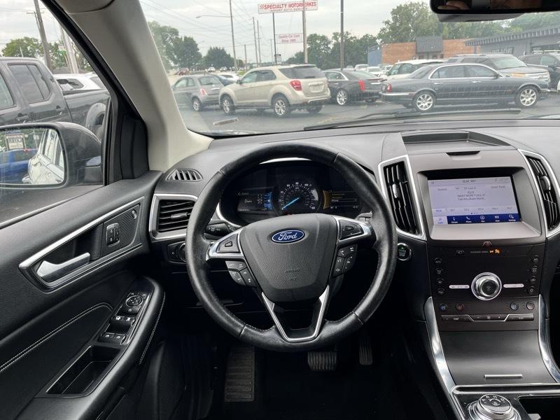 Ford Edge Titanium 2020