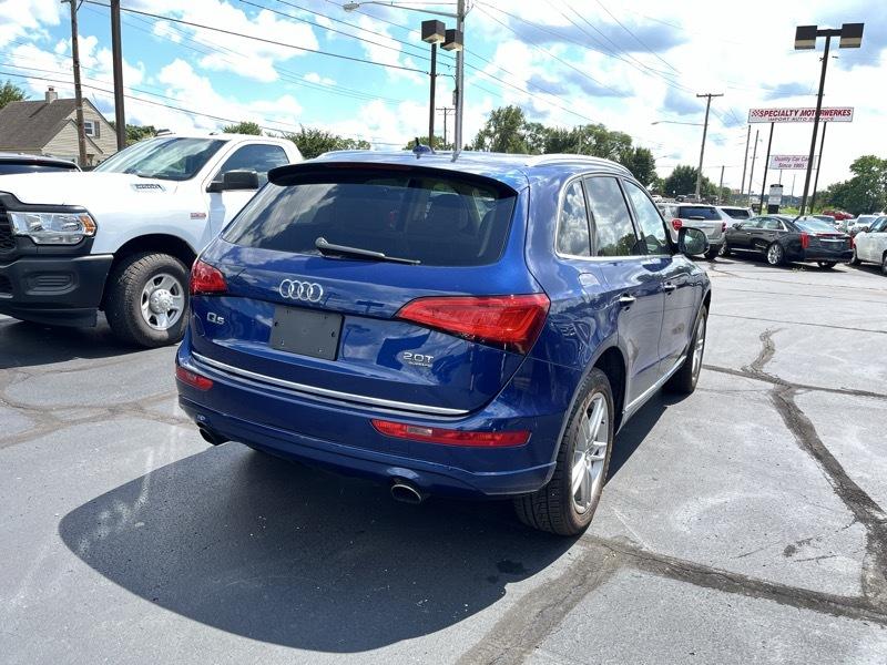 Audi Q5 2.0T Premium quattro 2016