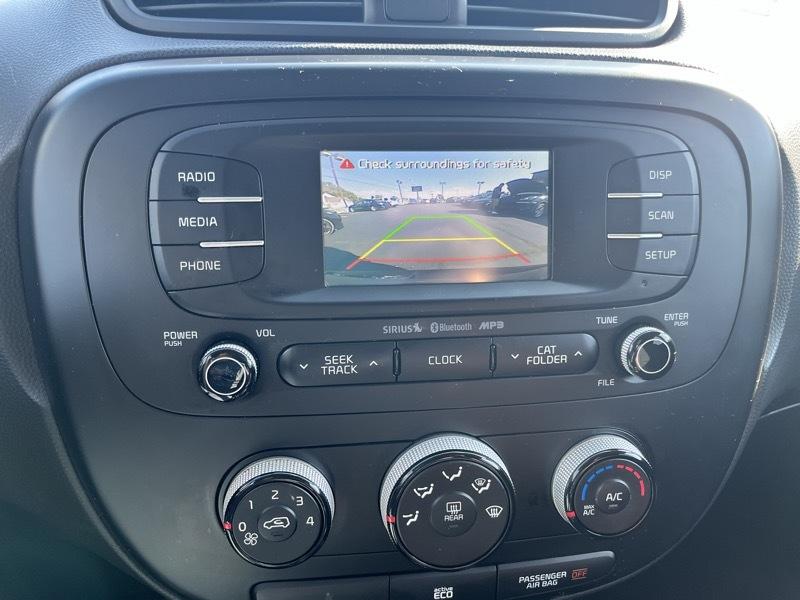 Kia Soul + w/Signature 2.0 Special Edition 2016