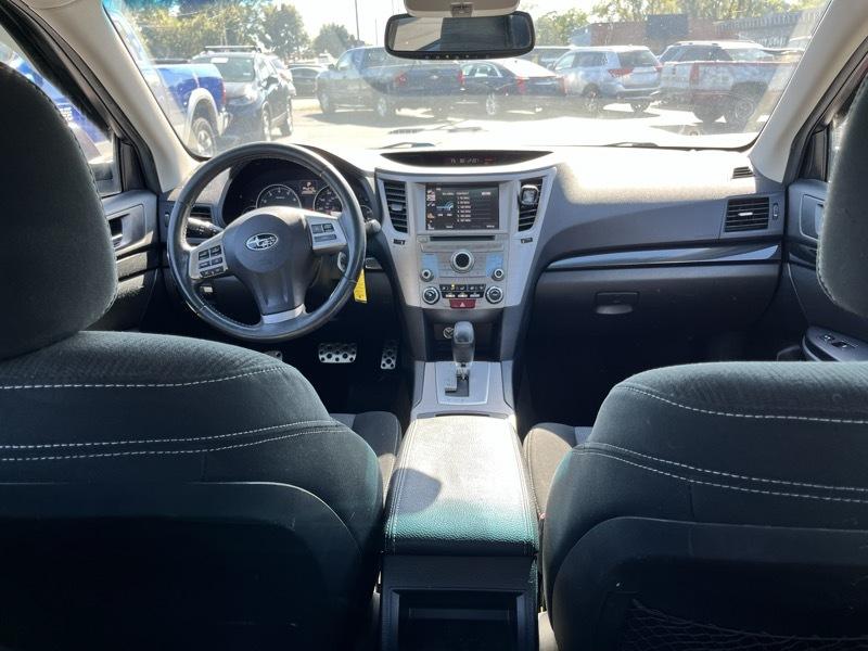 Subaru Legacy 2.5i Limited 2014