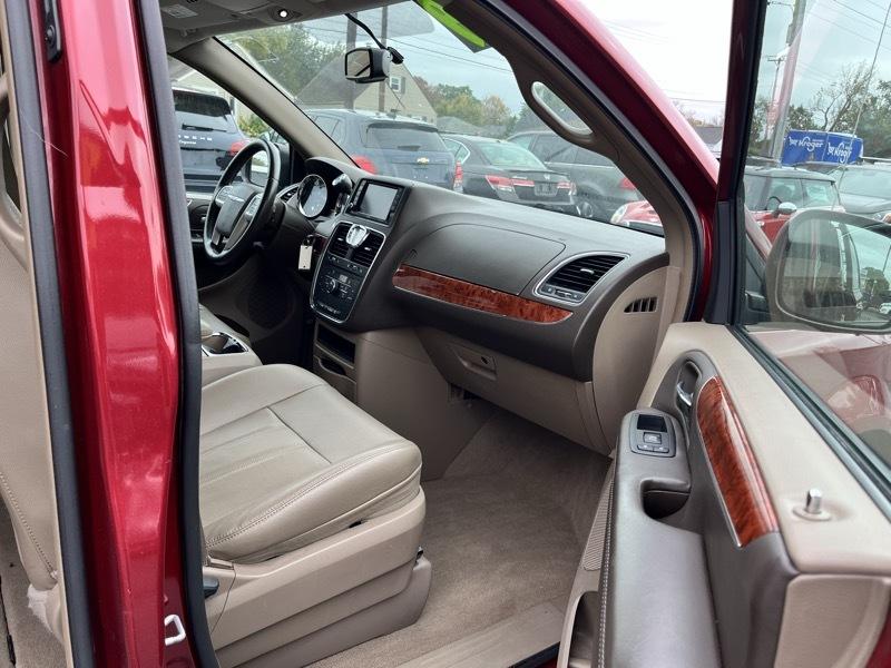 Chrysler Town & Country Touring 2015