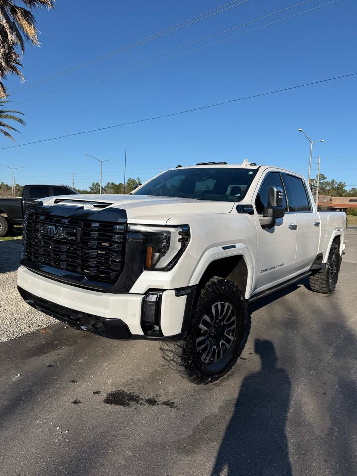 2024 GMC Sierra 2500HD Denali Ultimate Crew Cab 4WD