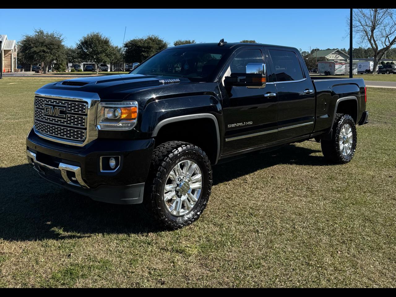 2019 GMC Sierra 2500HD Denali Crew Cab 4WD