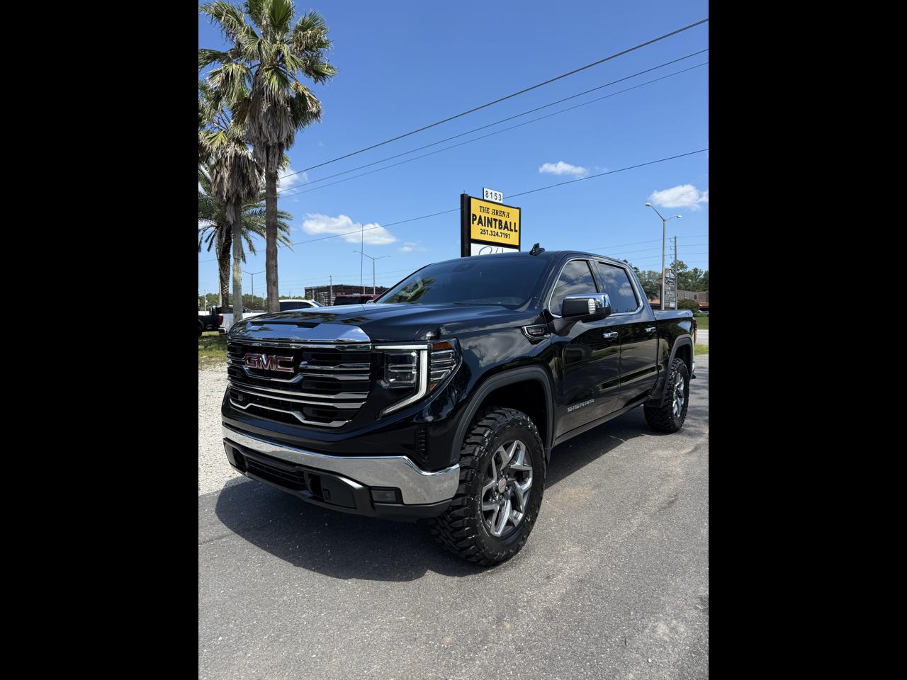 2023 GMC Sierra 1500 SLT Crew Cab 4WD