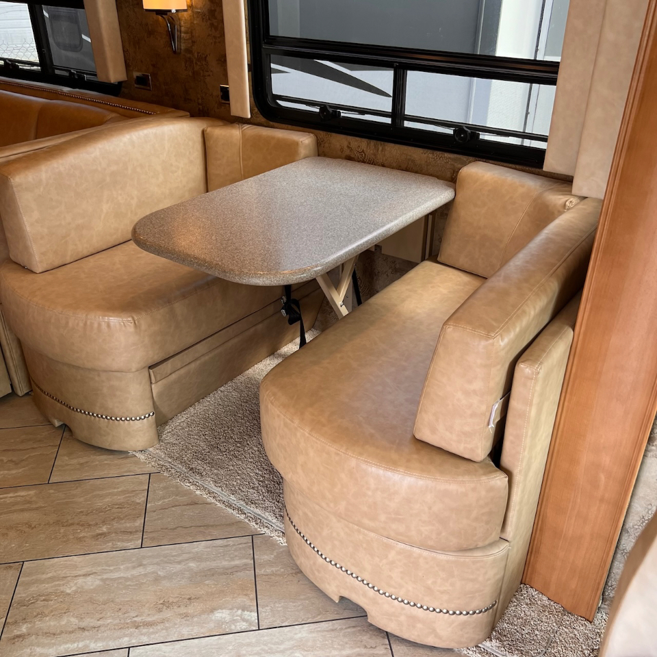 Newmar Bay Star  2017