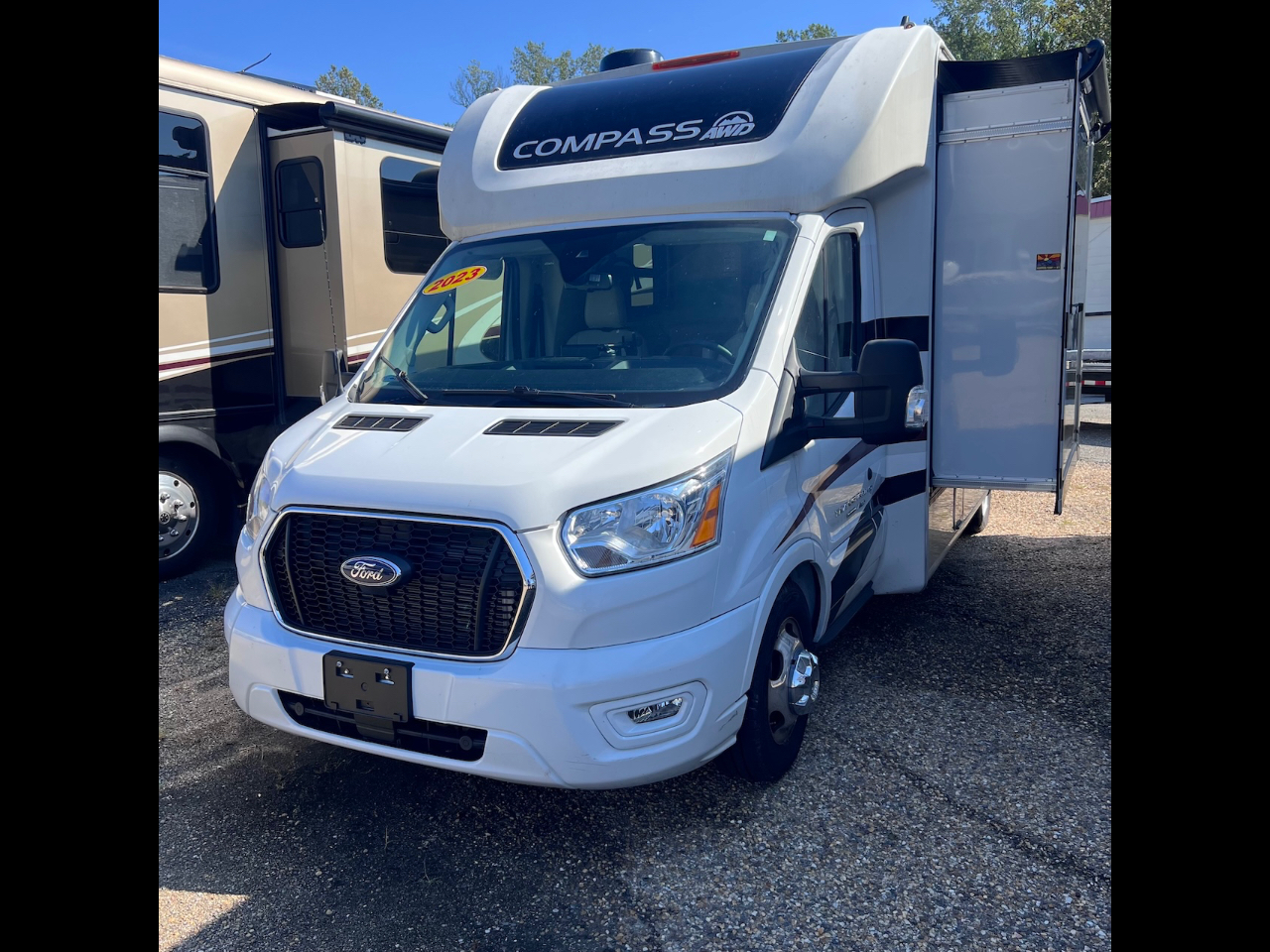 2023 Thor Compass 24KB