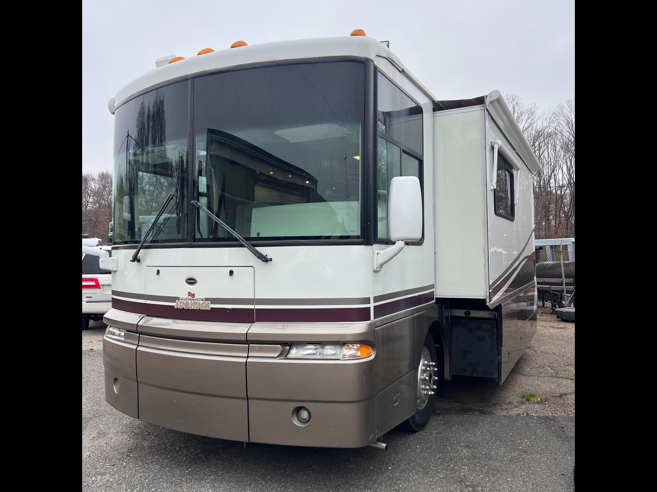 2002 Winnebago Ultimate Advantage 40E 