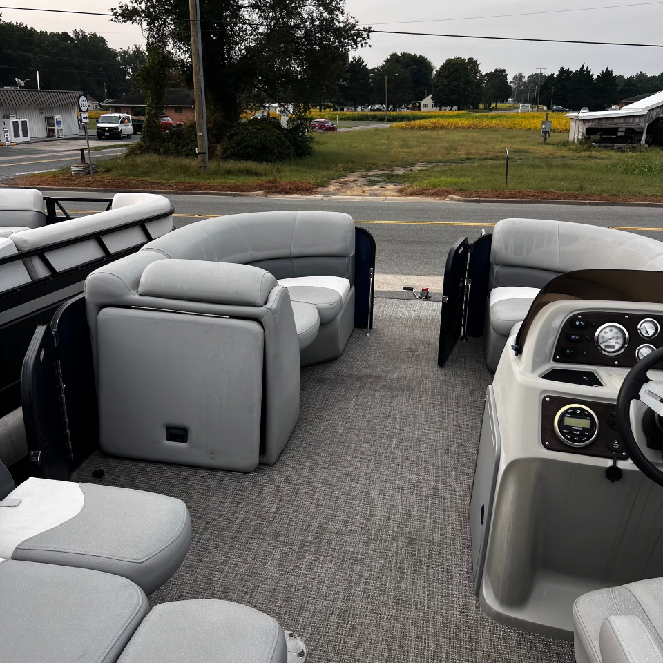 Manitou Aurora  2019