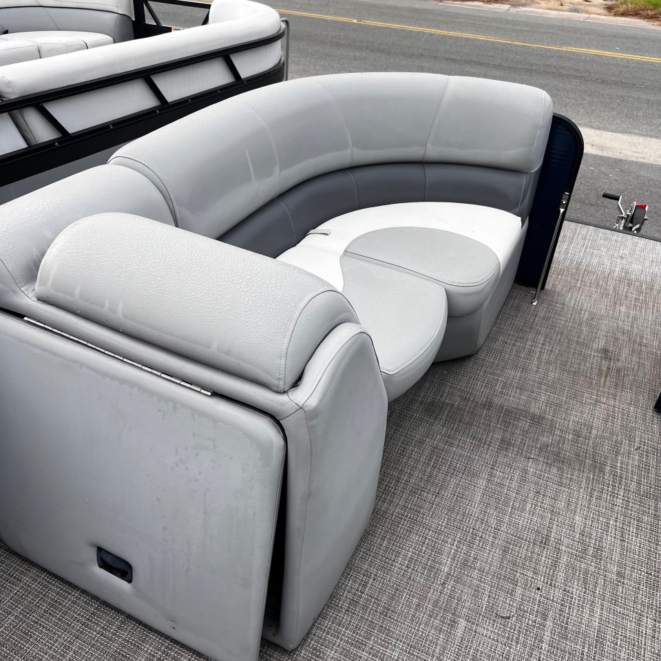 Manitou Aurora  2019