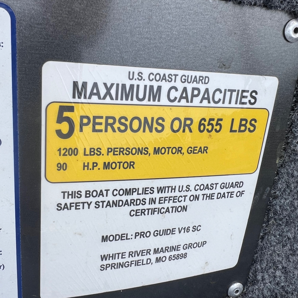 Tracker Pro Guide V-16 SC  2023