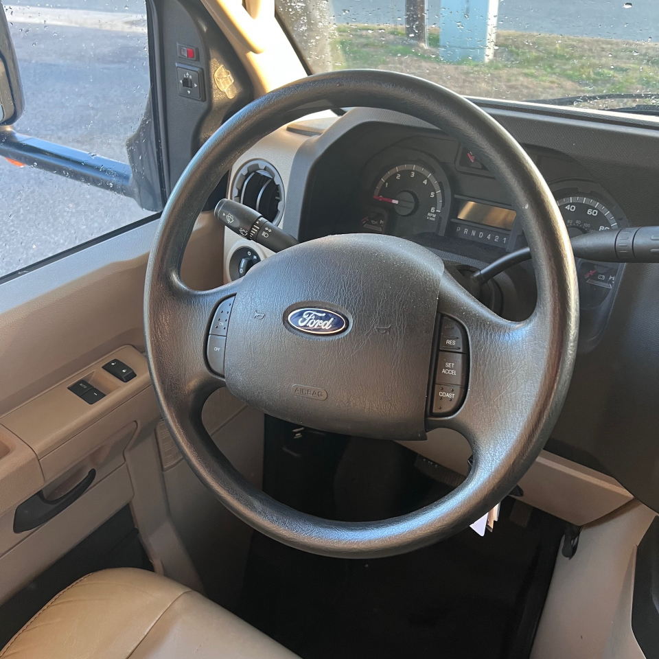 Forest River Sunseeker  2017