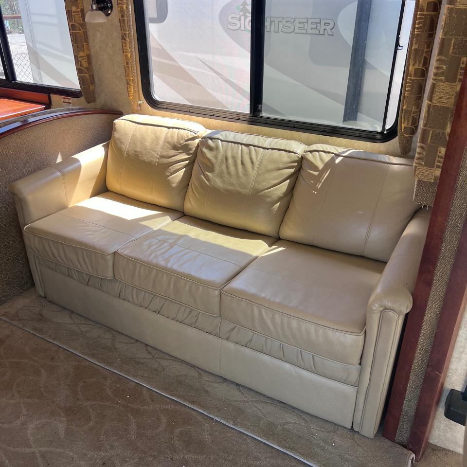 Fleetwood Pace Arrow  2005