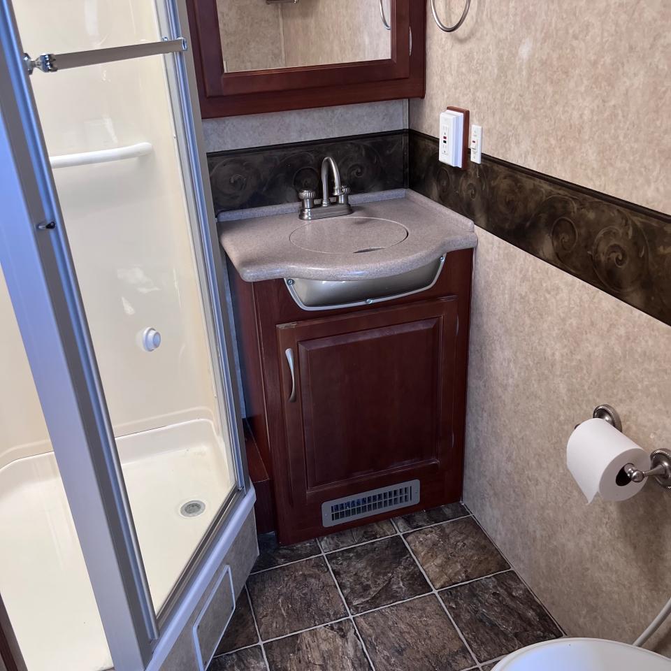 Fleetwood Pace Arrow  2005