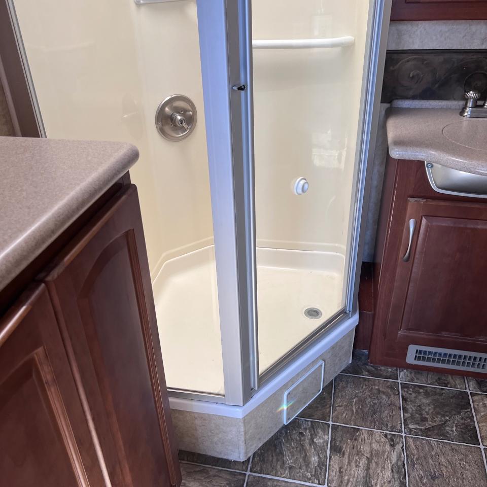 Fleetwood Pace Arrow  2005