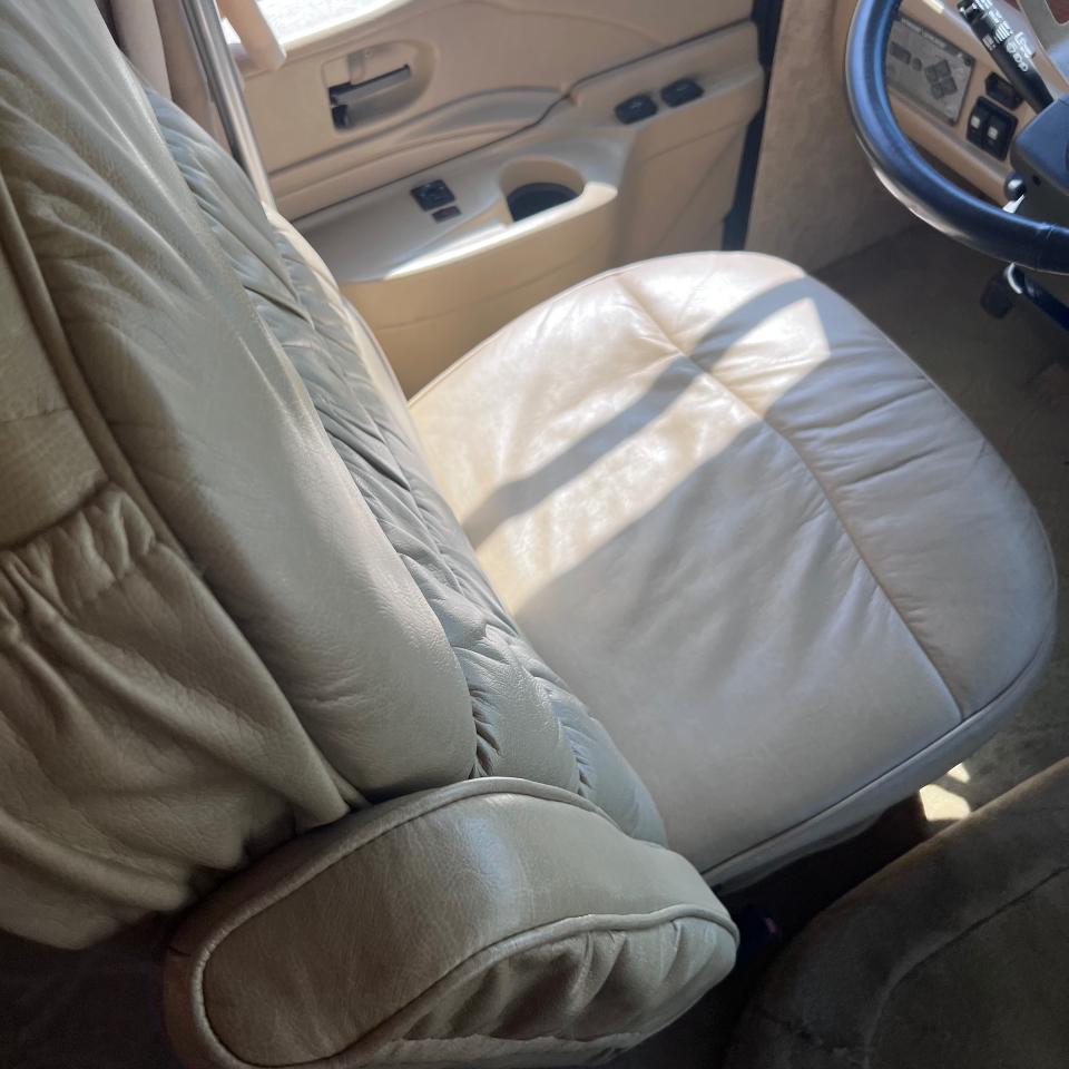 Fleetwood Pace Arrow  2005