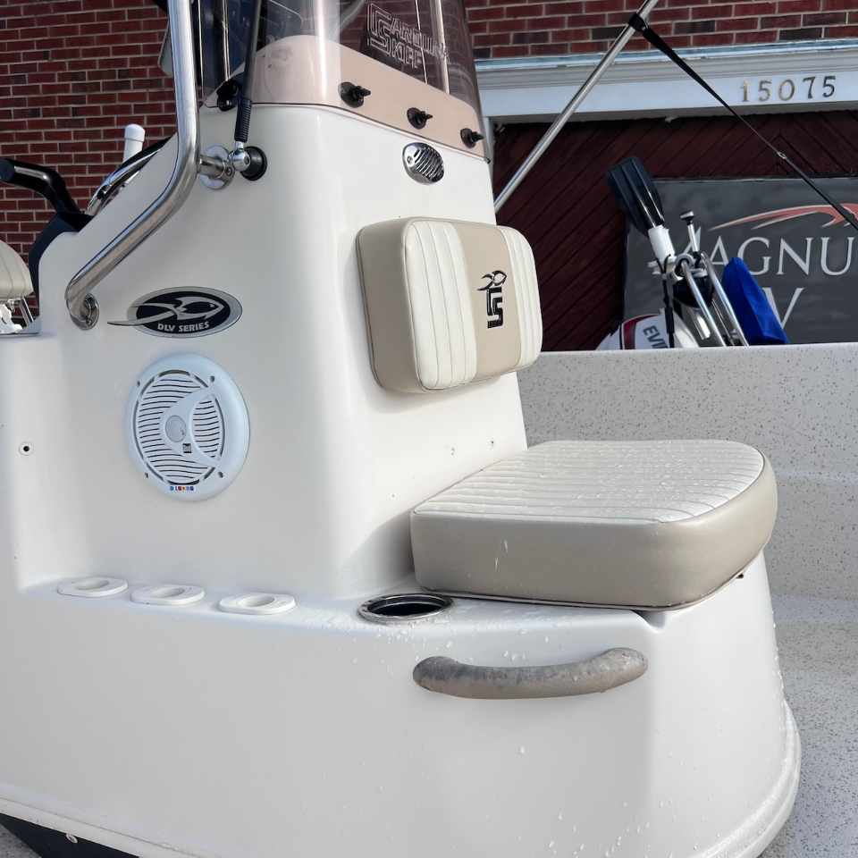 Carolina Skiff DLV 218  2018