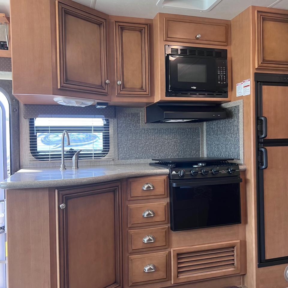 Newmar Bay Star  2016