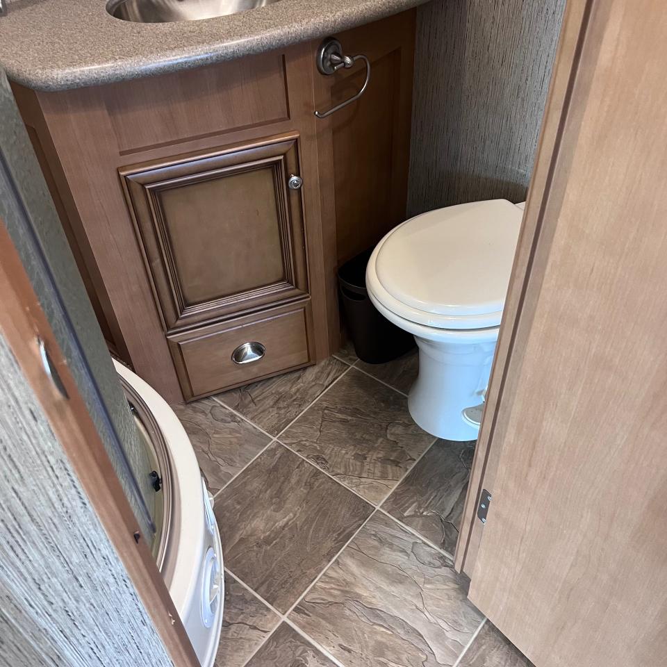 Newmar Bay Star  2016