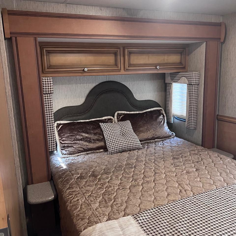 Newmar Bay Star  2016