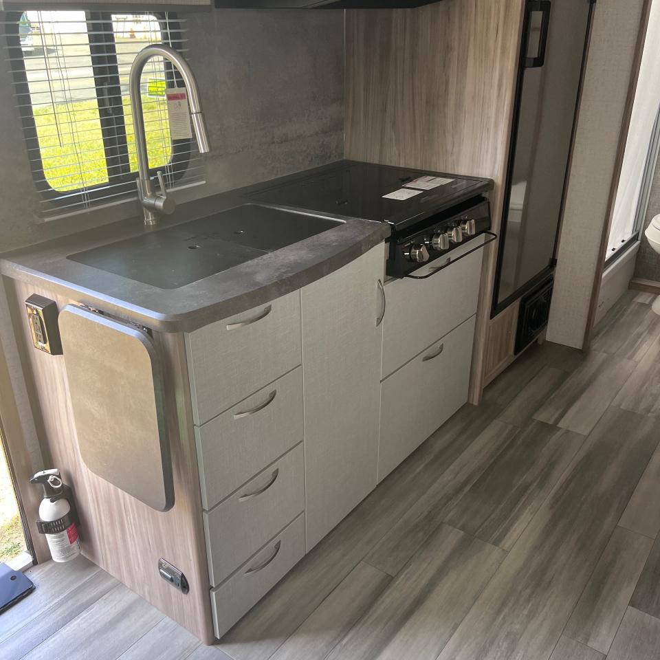 Winnebago Micro Minnie  2021