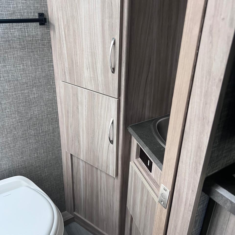 Winnebago Micro Minnie  2021