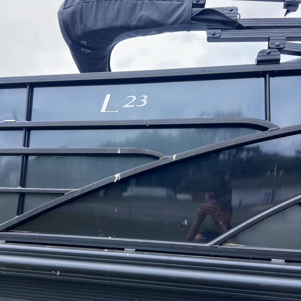 Bennington L Series  2021