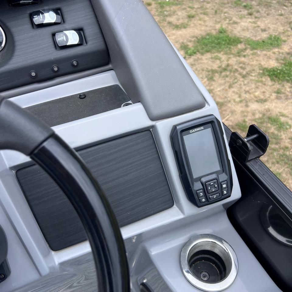 Bennington L Series  2021