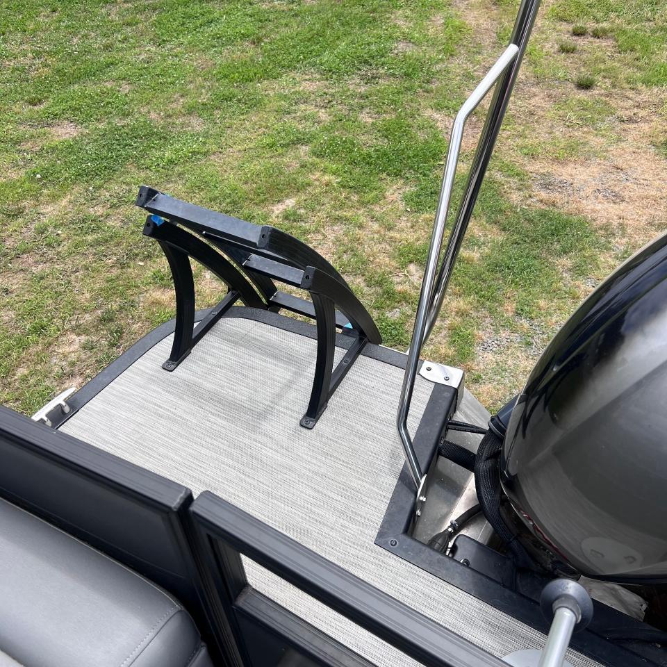 Bennington L Series  2021