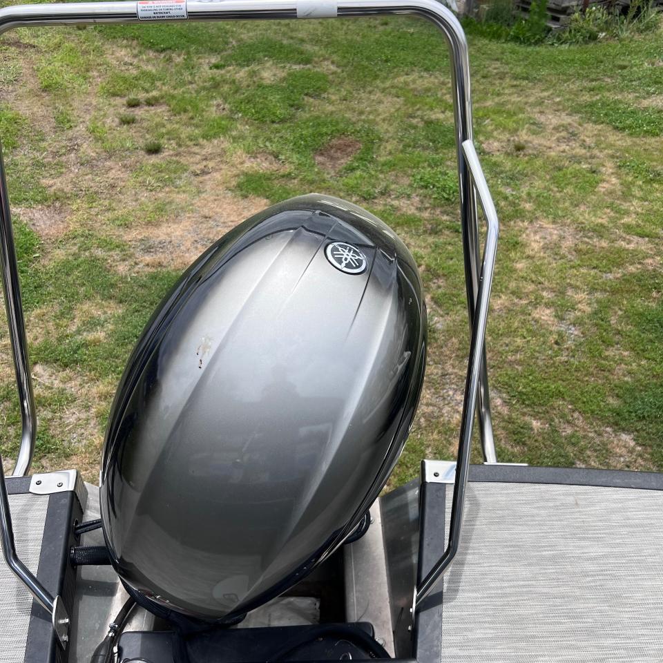 Bennington L Series  2021