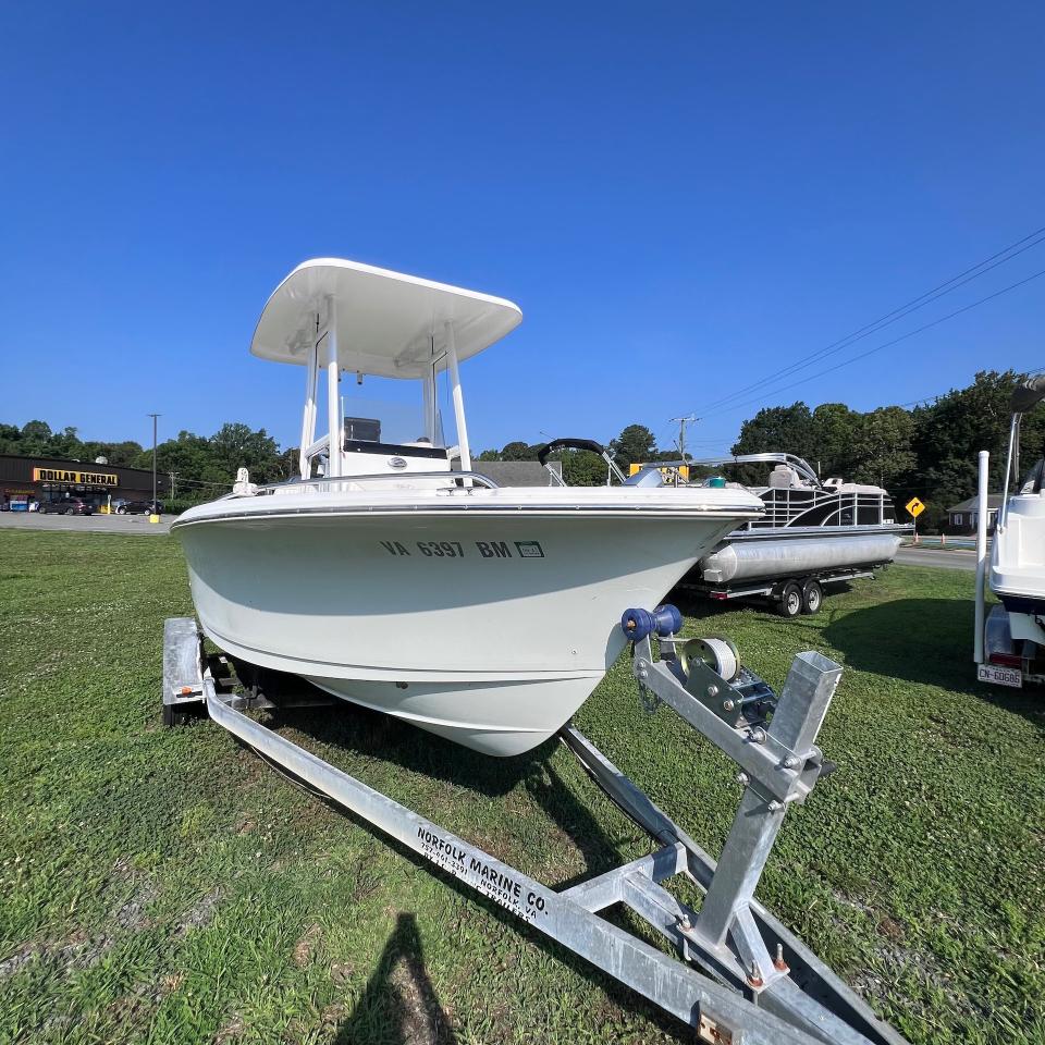 Sea Hunt Ultra 196  2008