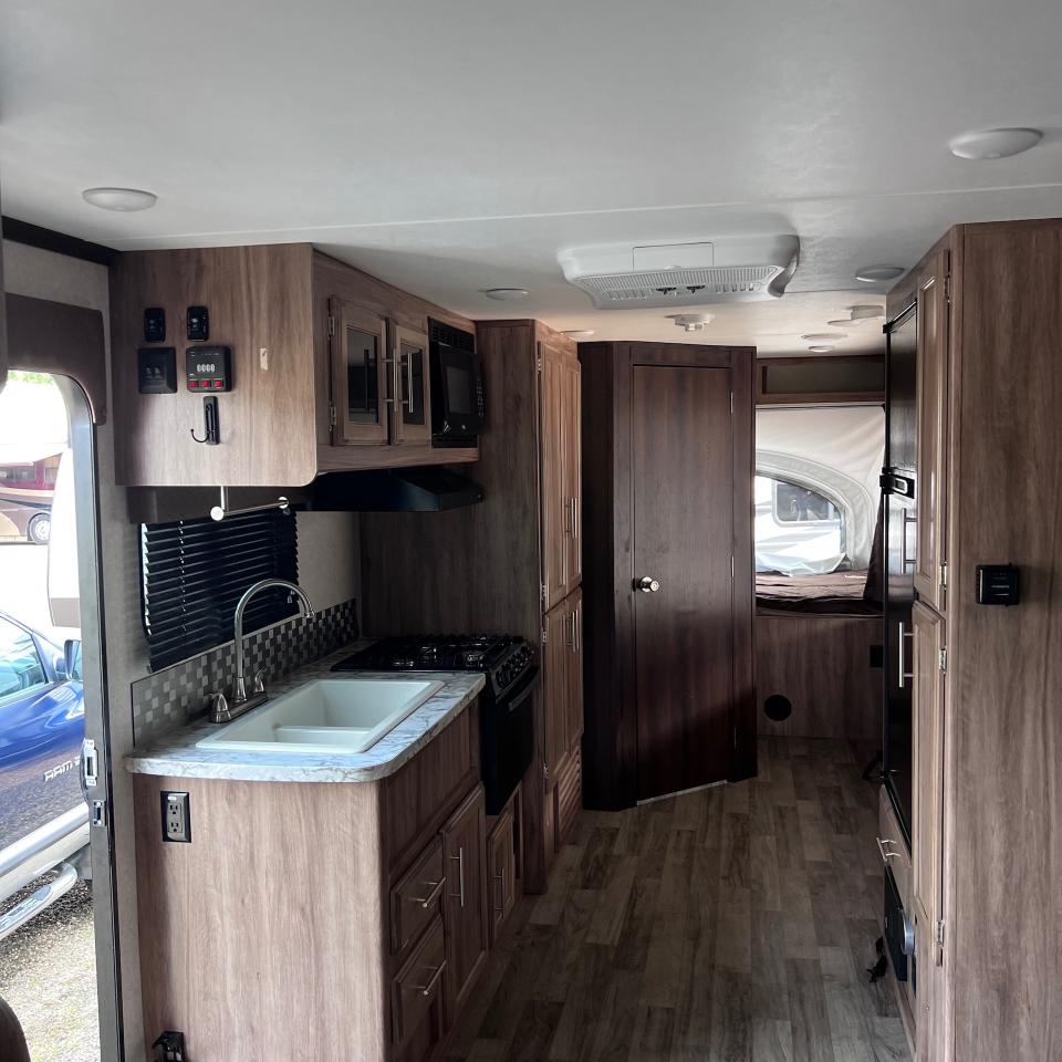Jayco Jay Feather  2018
