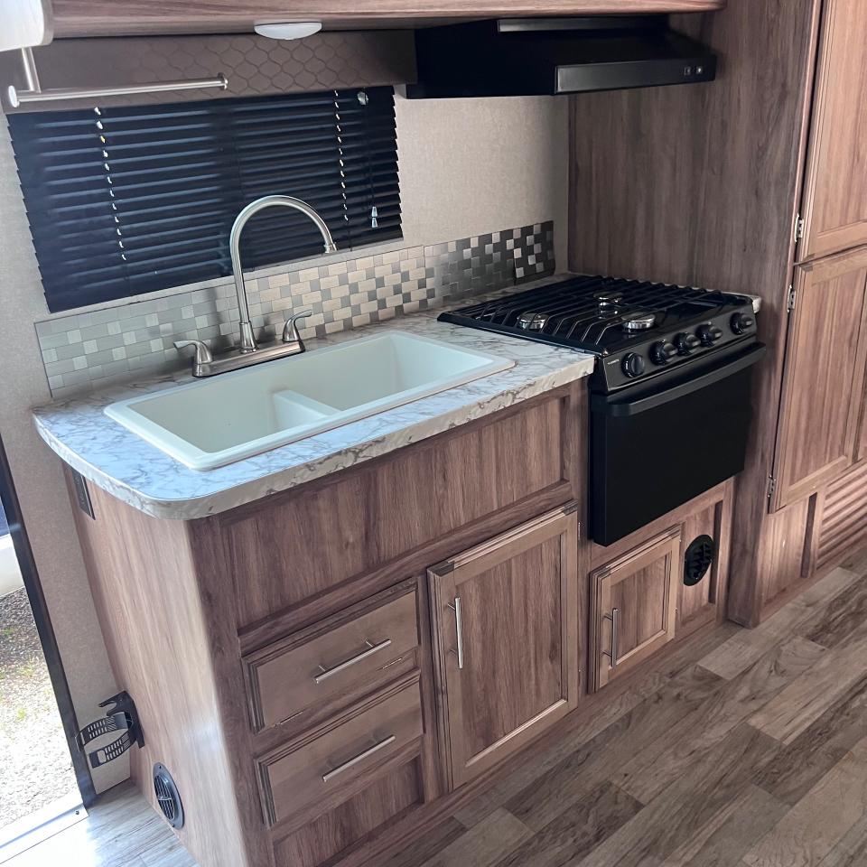 Jayco Jay Feather  2018