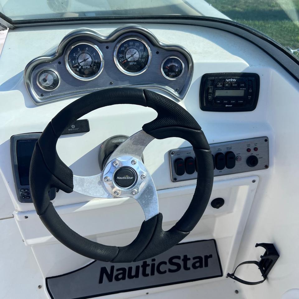 NauticStar 203SC  2016