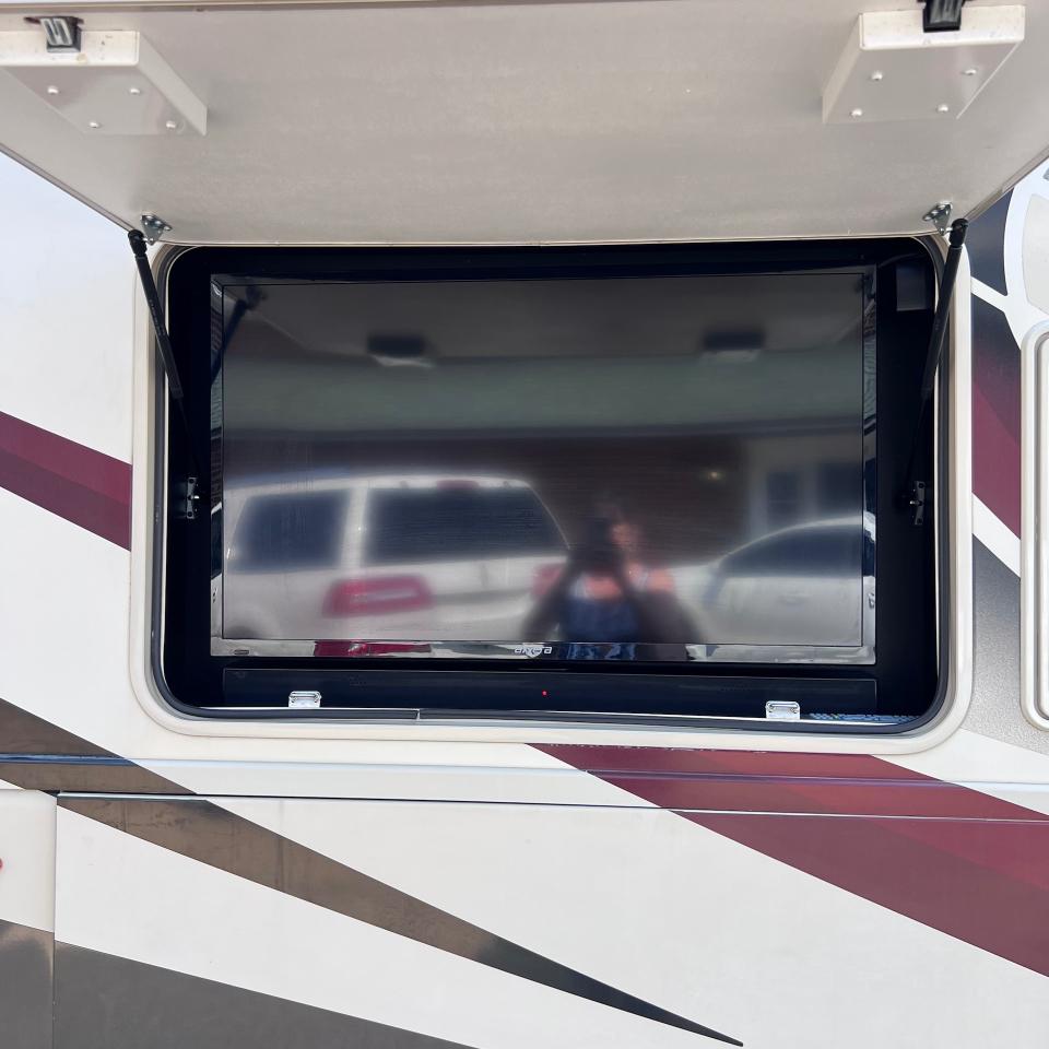 Thor Motor Coach Miramar  2019